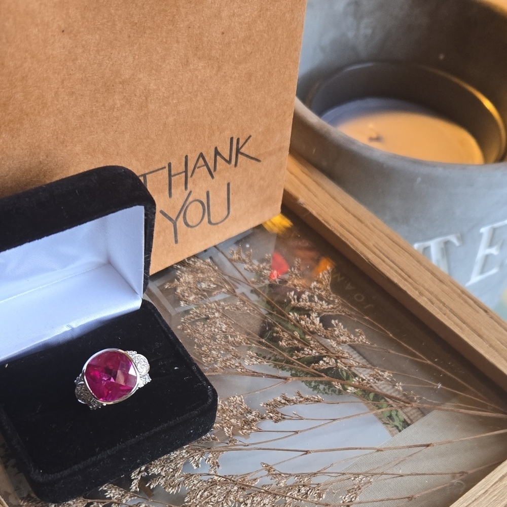 Elegant Silver Ring with Pink Gemstone
